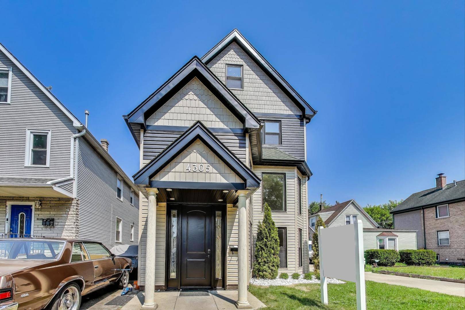 Chicago, IL 60634,4305 N Mobile AVE