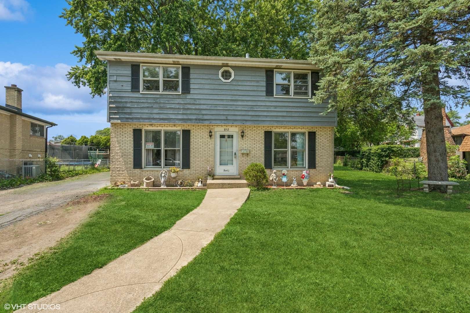 Bensenville, IL 60106,852 Pamela DR