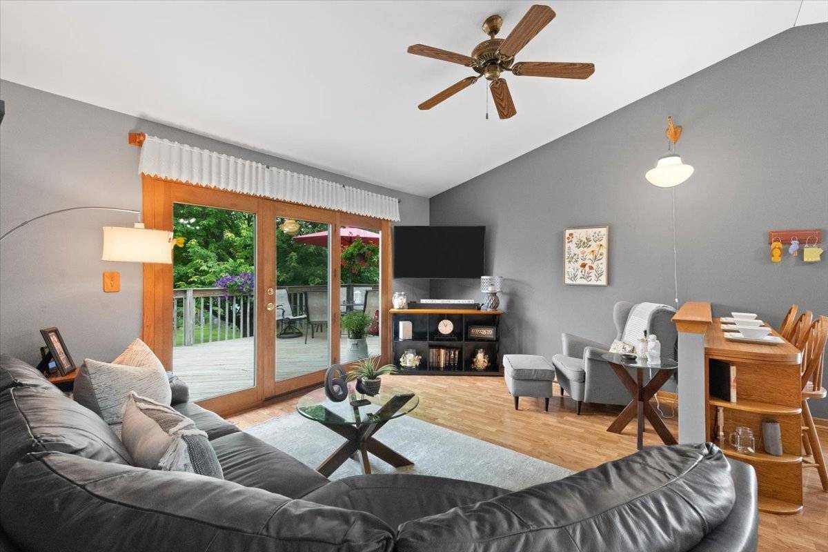 Island Lake, IL 60042,3583 Newport DR