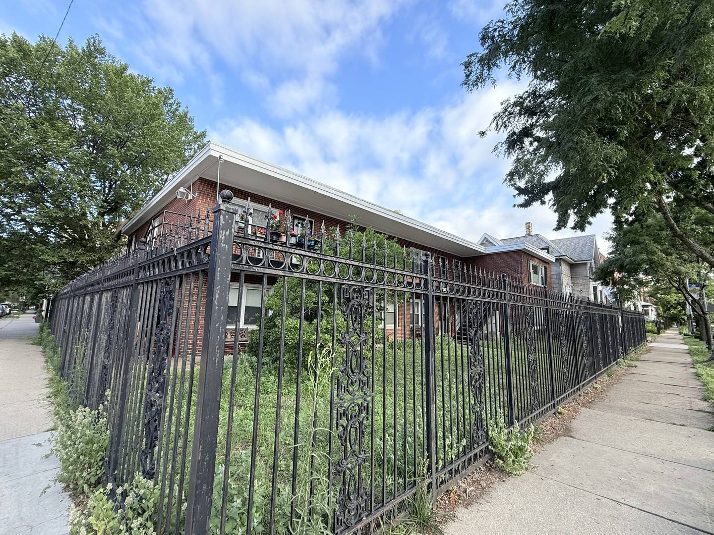 Chicago, IL 60640,4700 N Ashland AVE #4