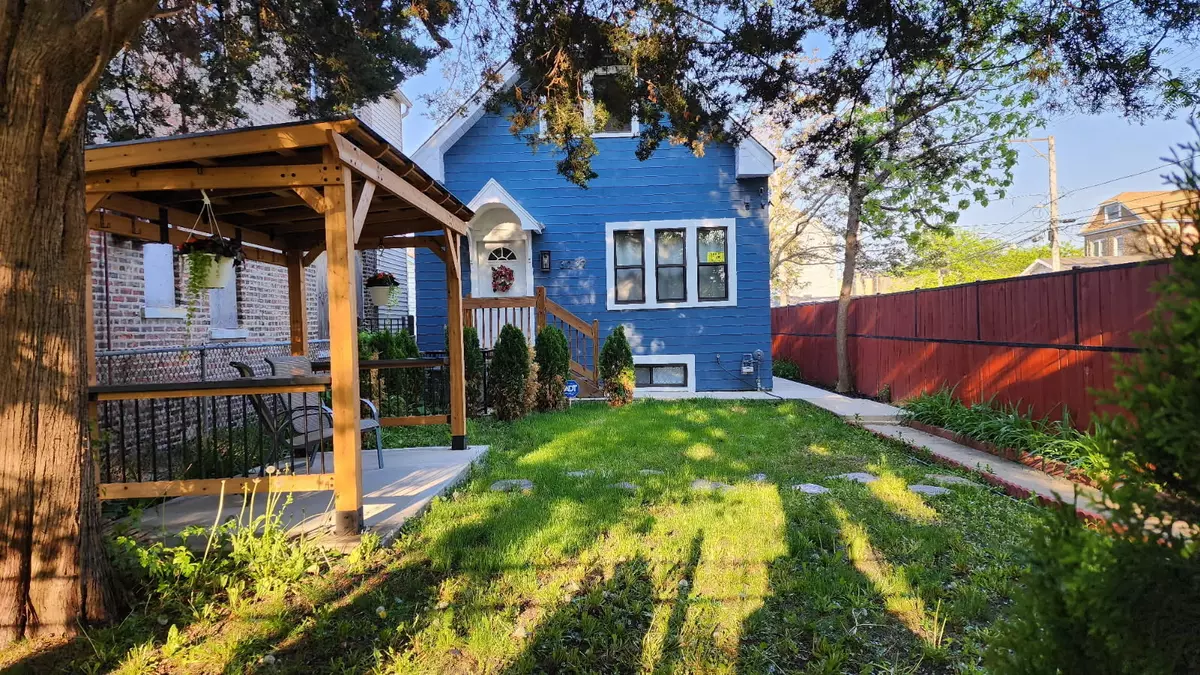 Chicago, IL 60623,3039 S Kolin AVE