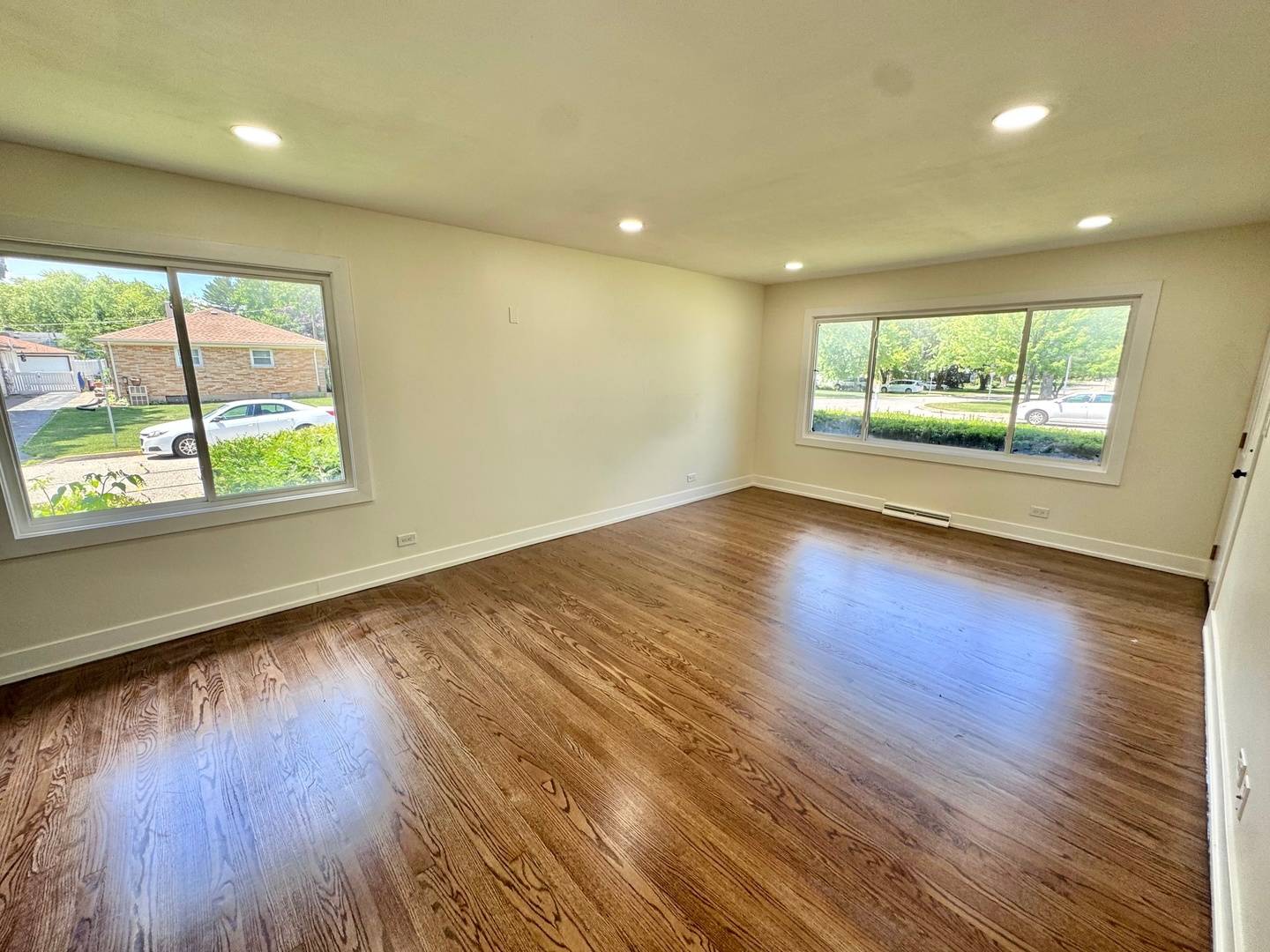 Mundelein, IL 60060,837 Wilcox AVE