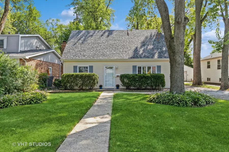 1345 Hickory RD, Homewood, IL 60430