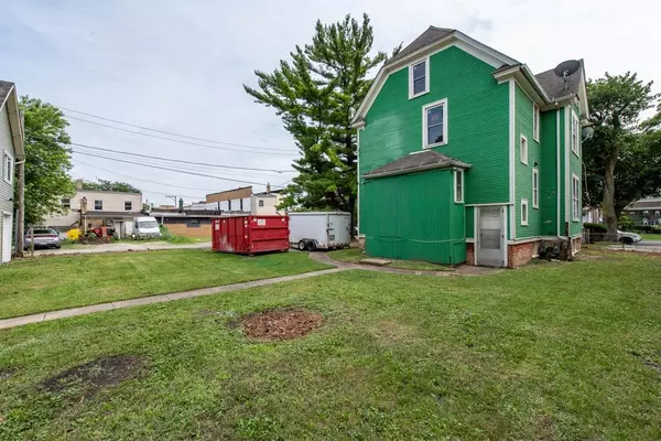 Waukegan, IL 60085,518 Franklin ST