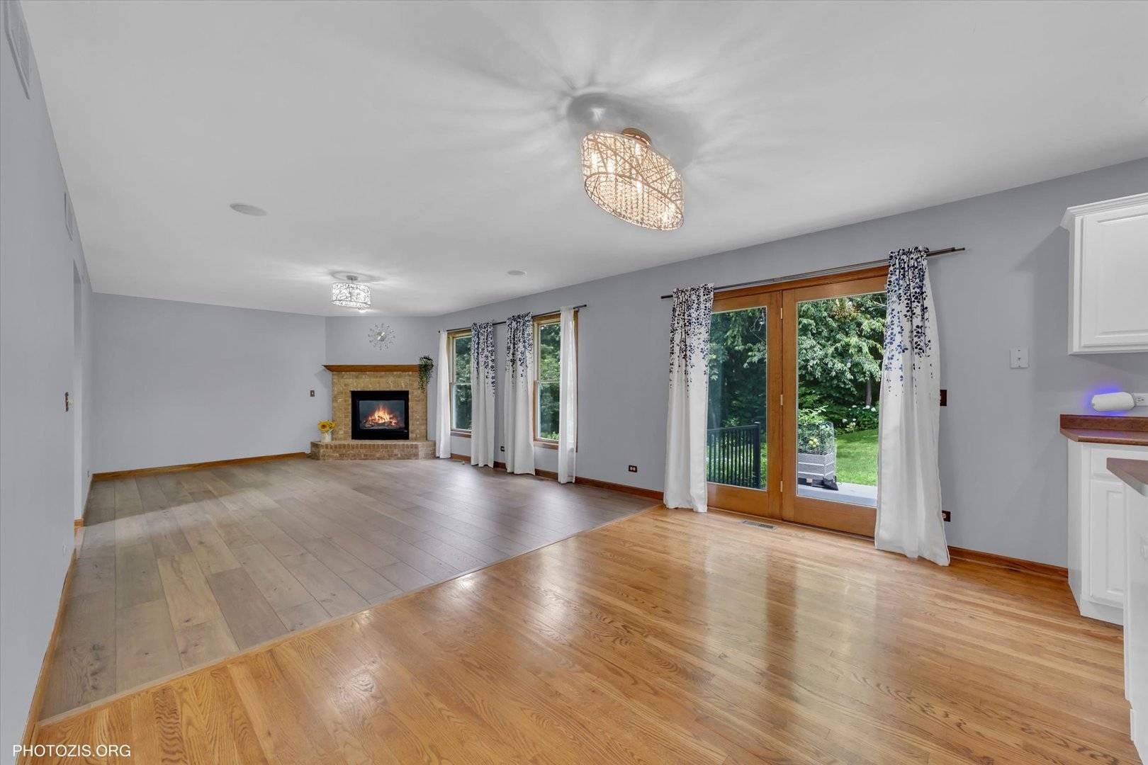 Woodstock, IL 60098,1317 Winslow CIR