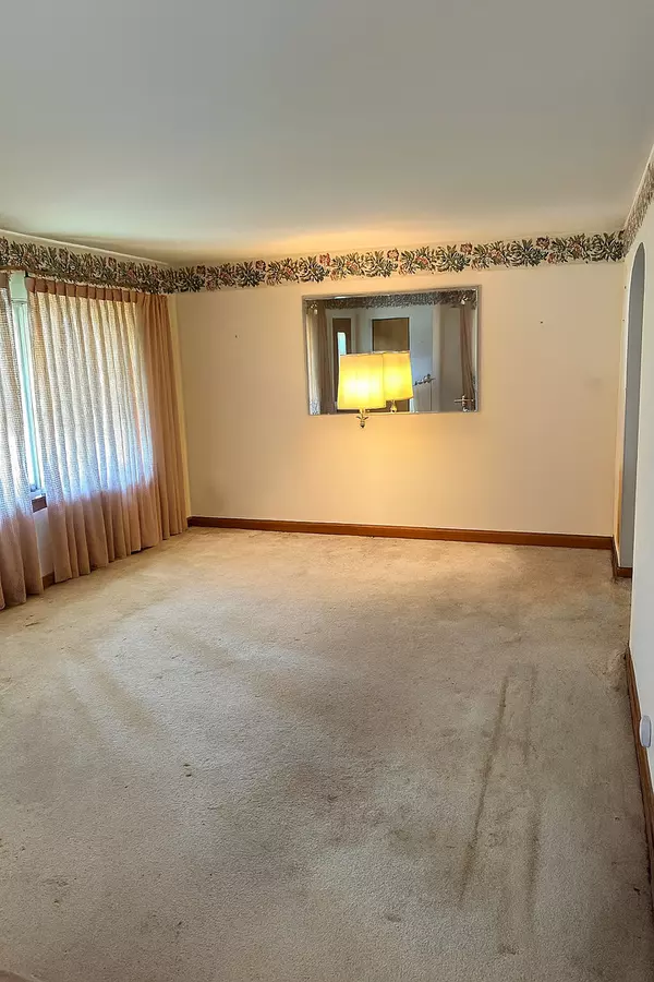 Cicero, IL 60804,3740 S 58th AVE