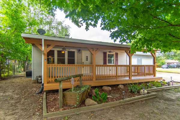 378 E Union ST, Seneca, IL 61360