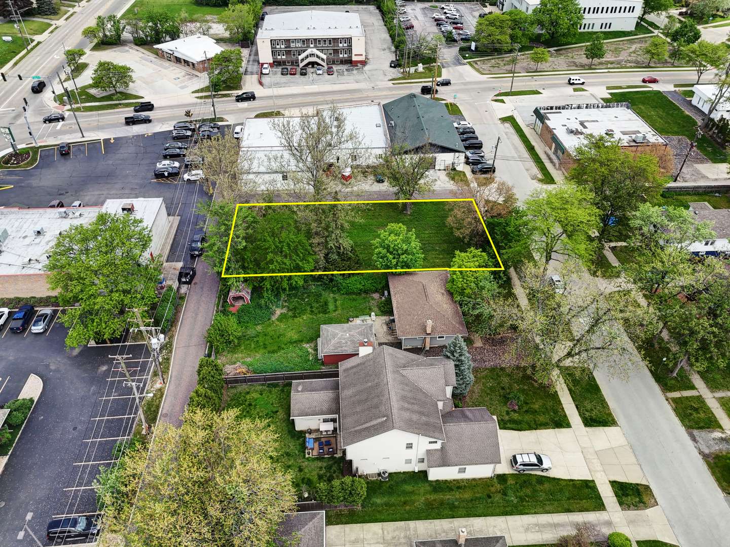 Westmont, IL 60559,260 N Linden AVE