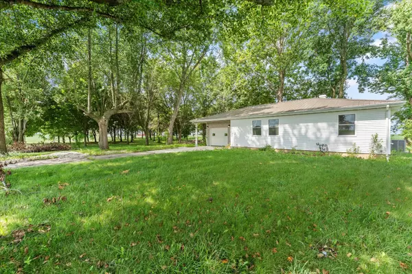 3035 County Road 1500 E, Rantoul, IL 61866