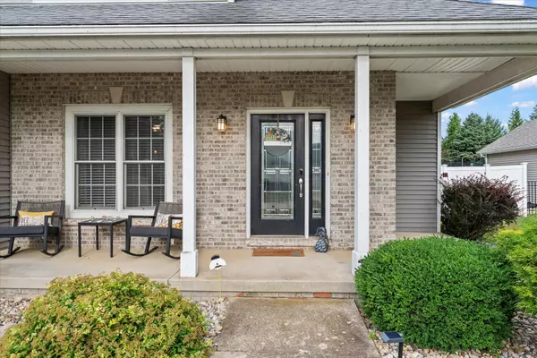 Mahomet, IL 61853,1501 Quarry RD