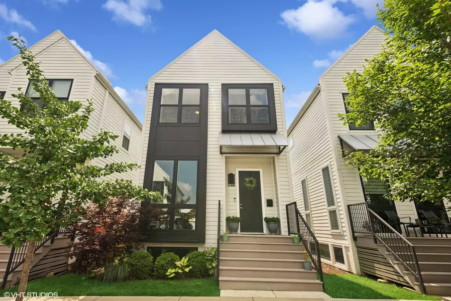 4411 W Waveland AVE, Chicago, IL 60641