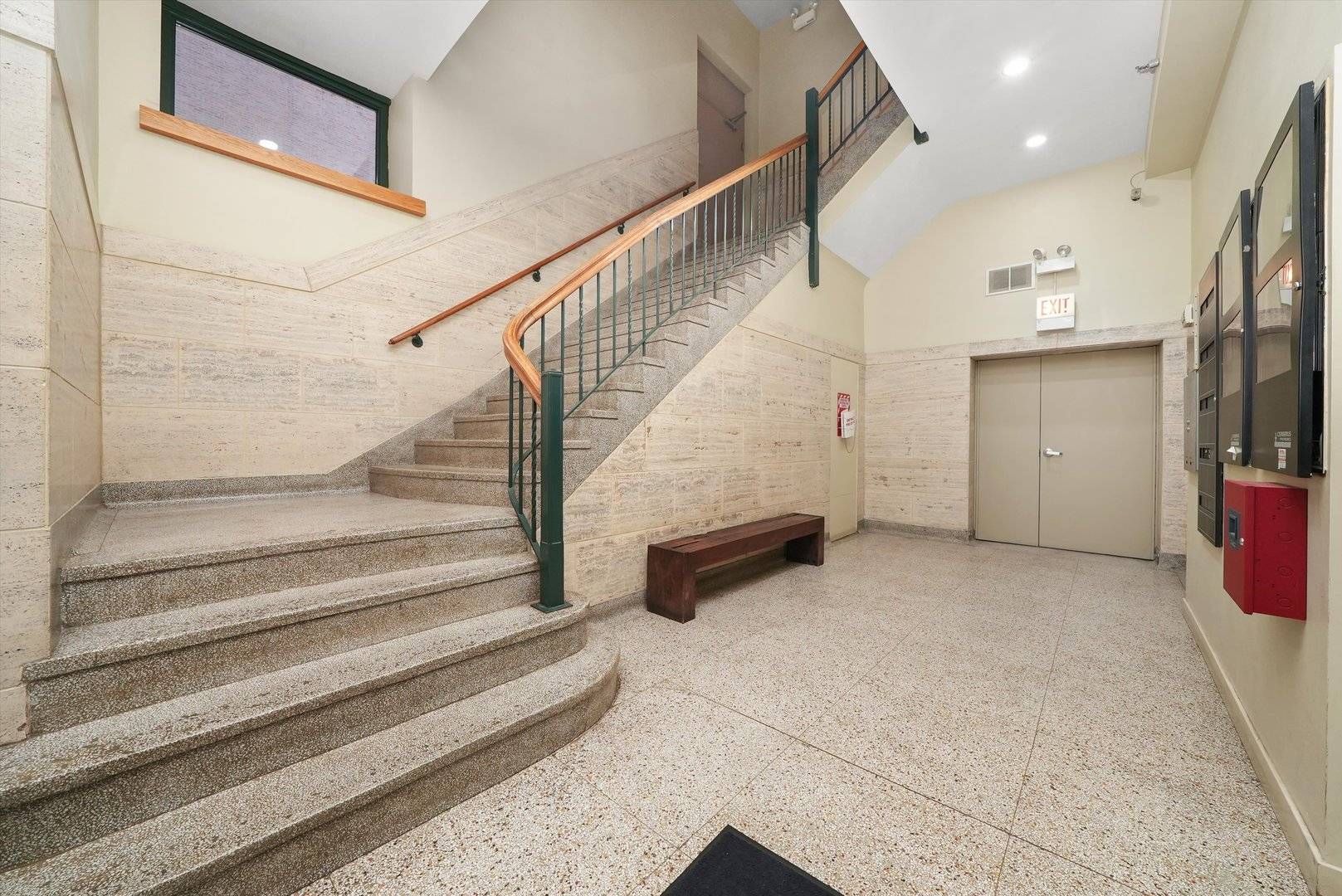 Chicago, IL 60616,1727 S Indiana AVE #223