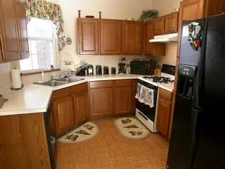 Carpentersville, IL 60110,7424 GRANDVIEW CT