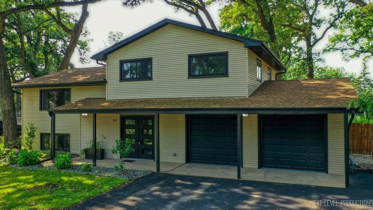 Lisle, IL 60532,1007 Rolling DR