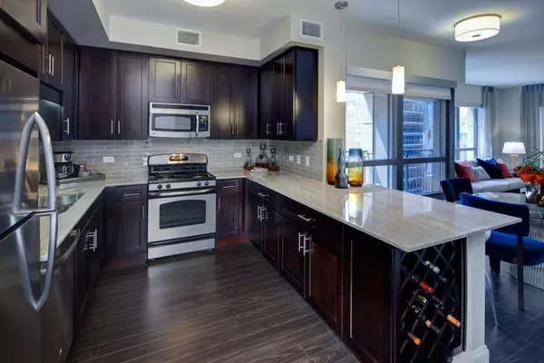 Chicago, IL 60654,71 W HUBBARD ST #4603