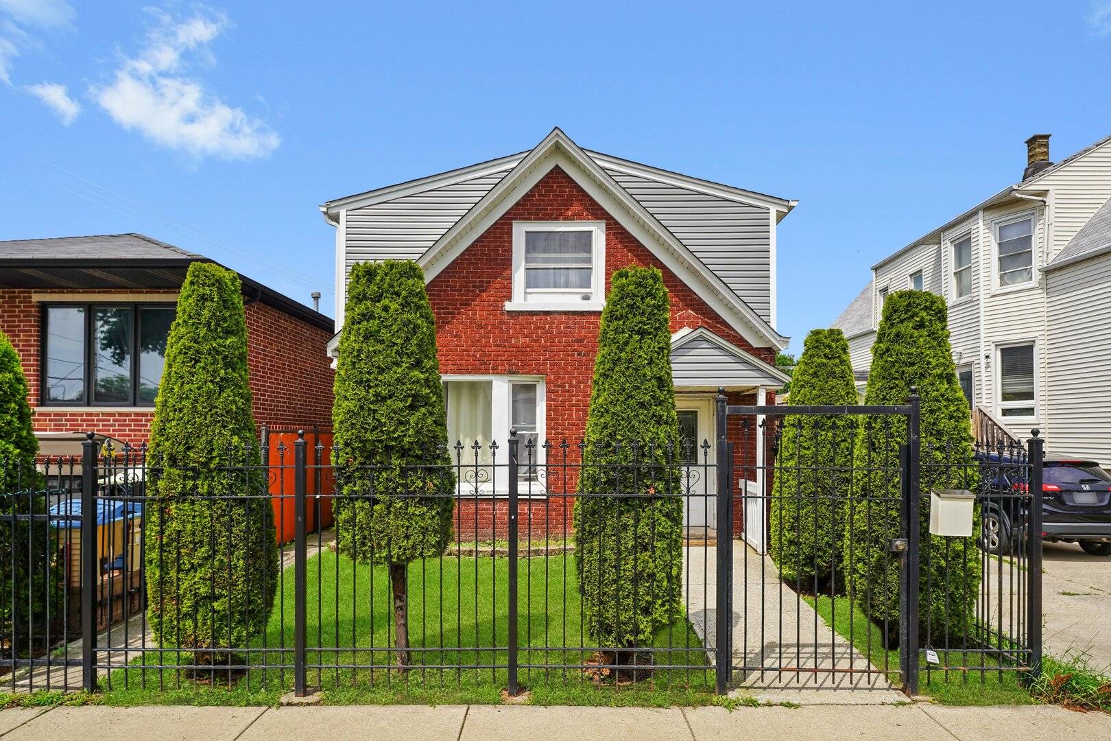 2220 N Monitor AVE #1, Chicago, IL 60639