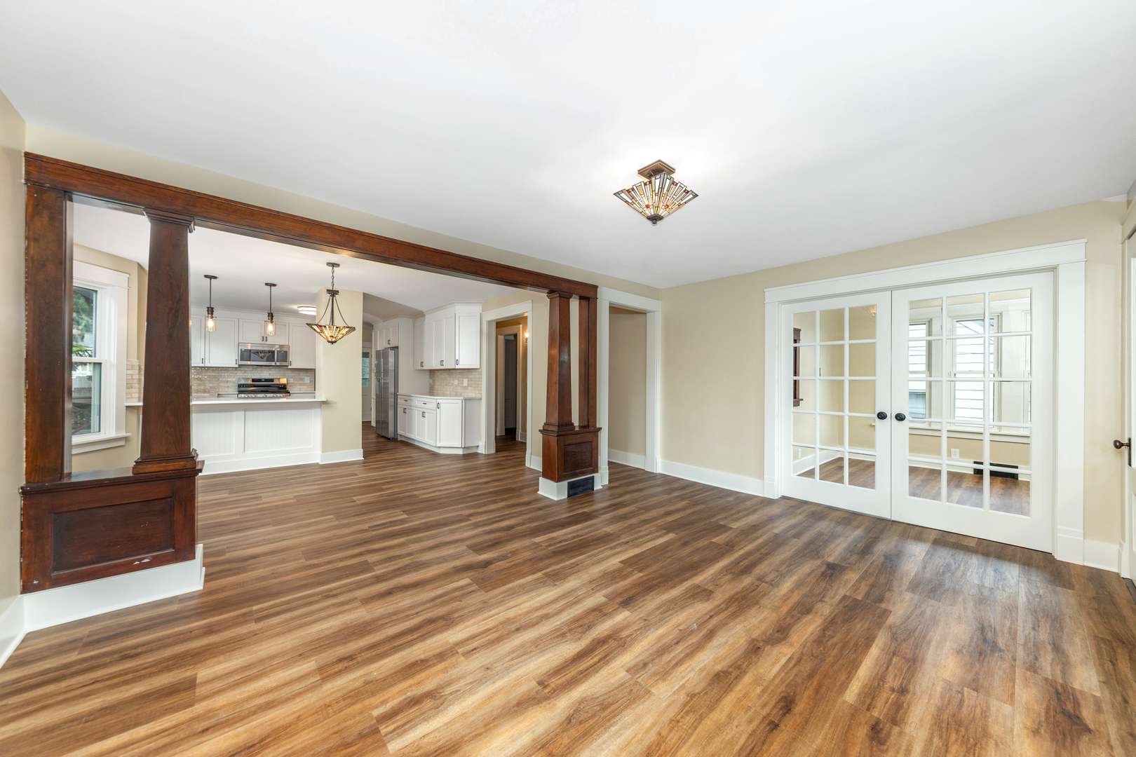 Woodstock, IL 60098,310 S Tryon ST