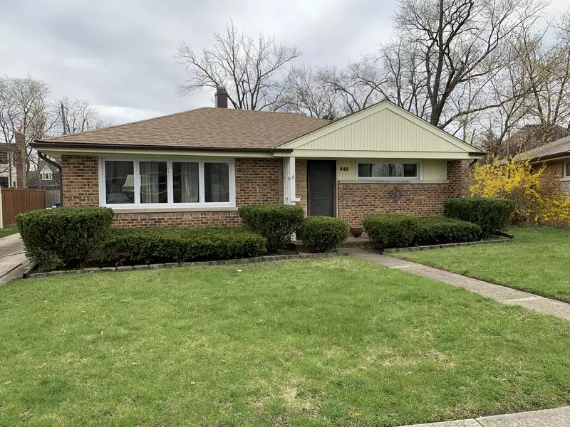 440 N Ida LN, Elmhurst, IL 60126