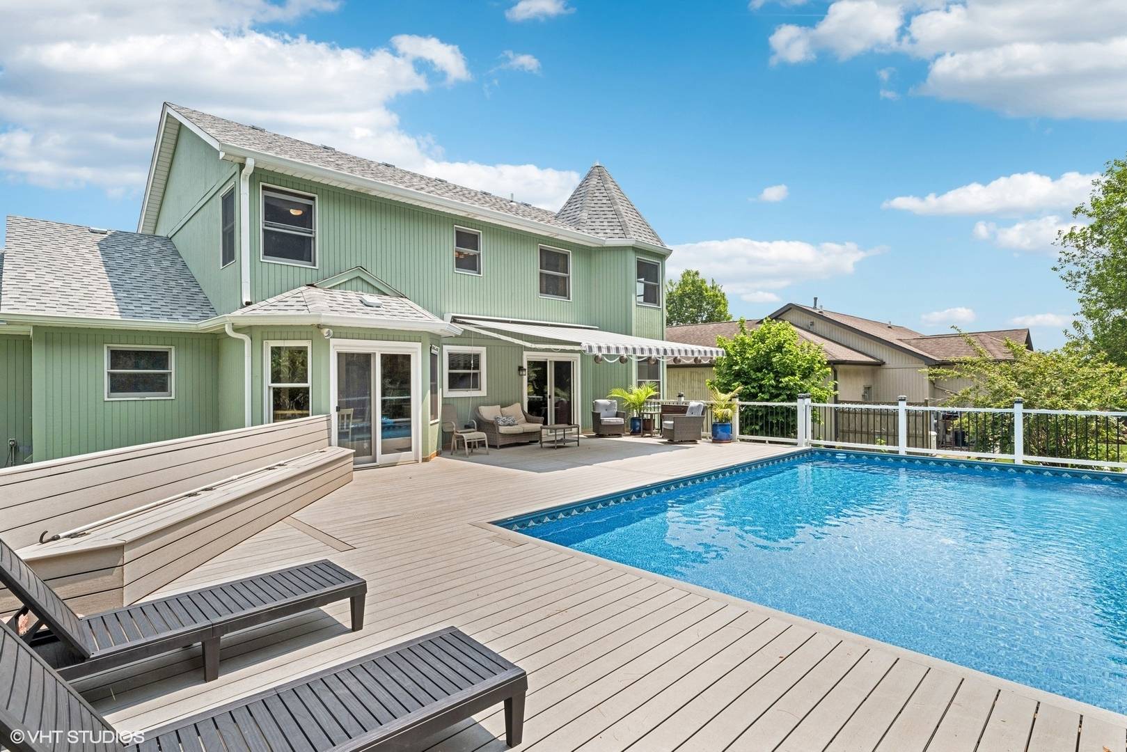 Lake Villa, IL 60046,612 Pine View PASS