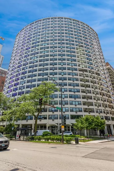 1150 N Lake Shore DR #9J, Chicago, IL 60611