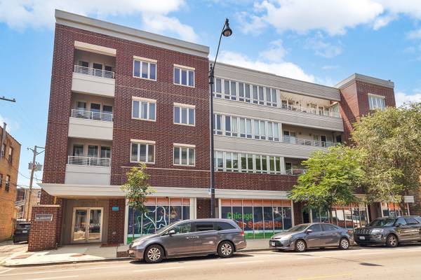 3021 W Armitage AVE #402, Chicago, IL 60647
