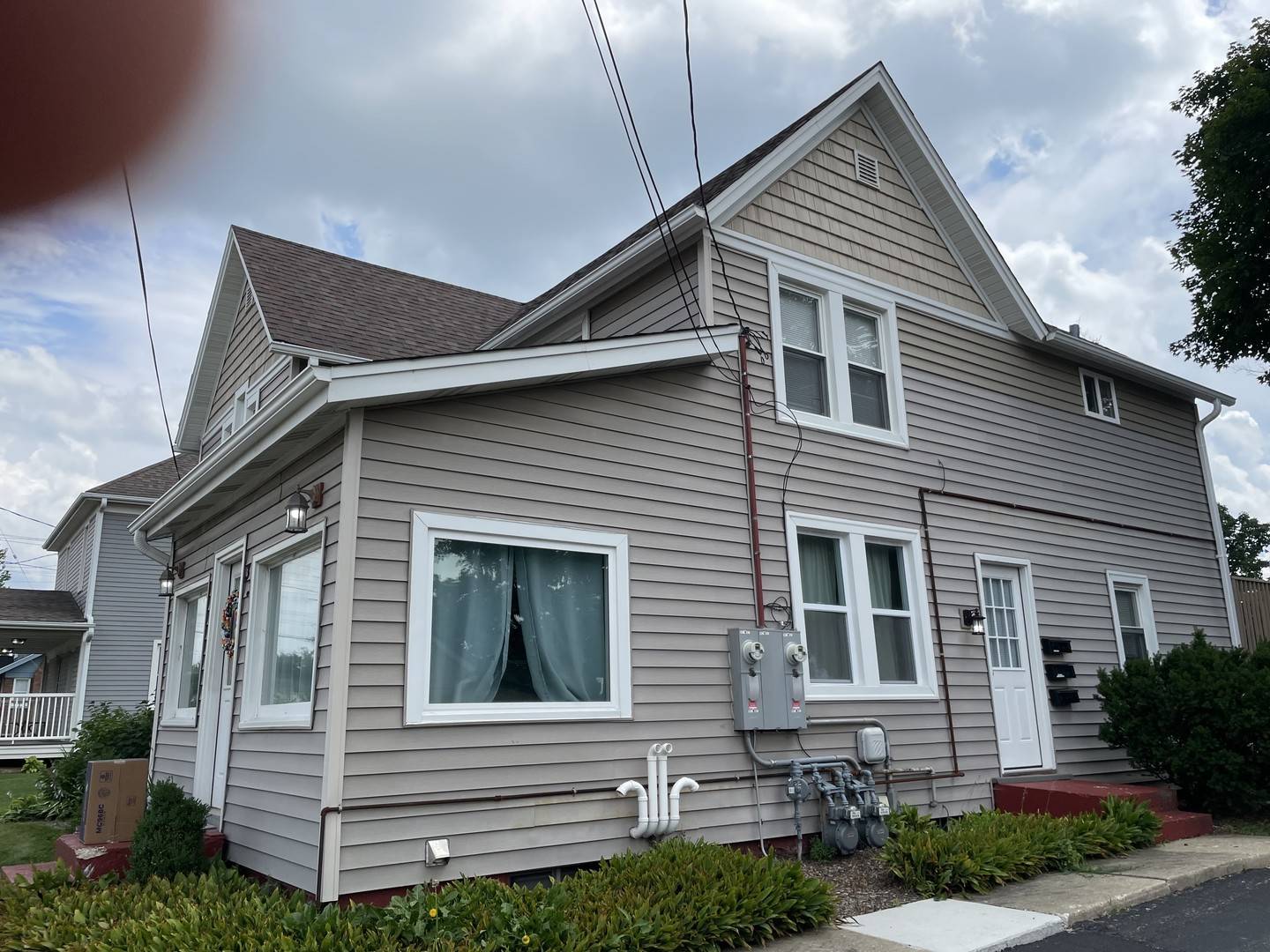 Cary, IL 60013,33 E Main ST #2