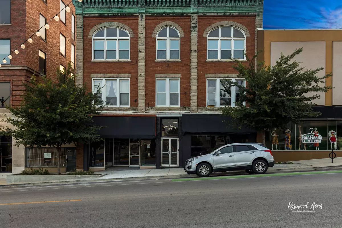 Kankakee, IL 60901,169 S Schuyler AVE #5