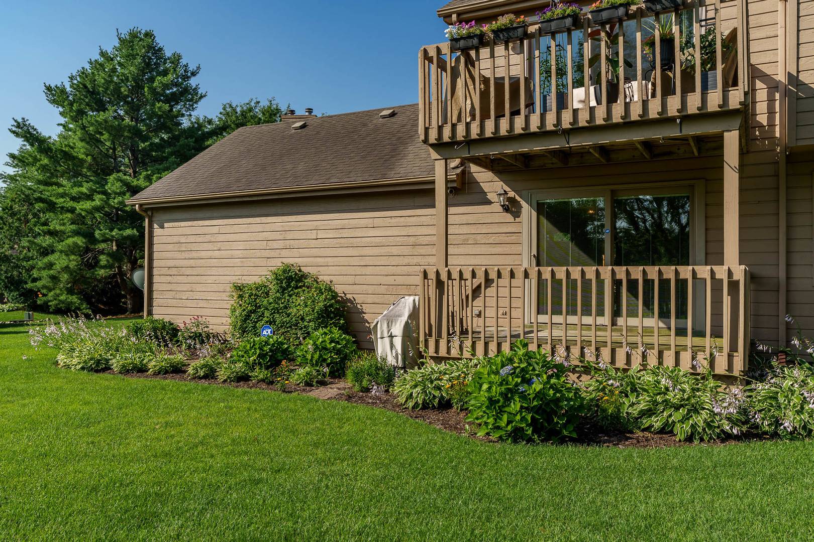Rockford, IL 61107,6126 Garrett LN #NONE