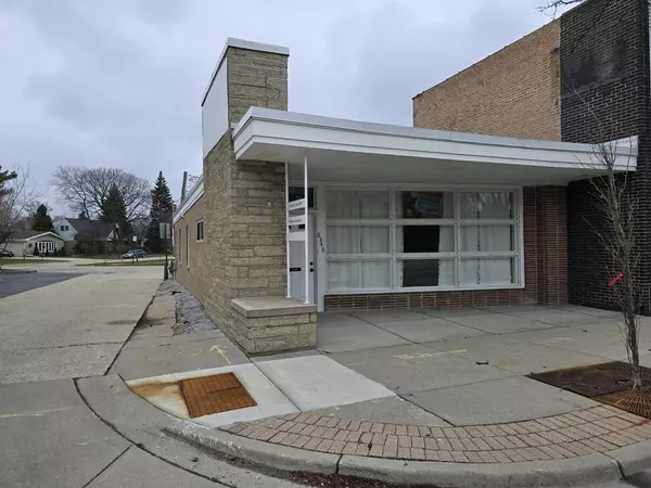 8348 Lincoln AVE, Skokie, IL 60077