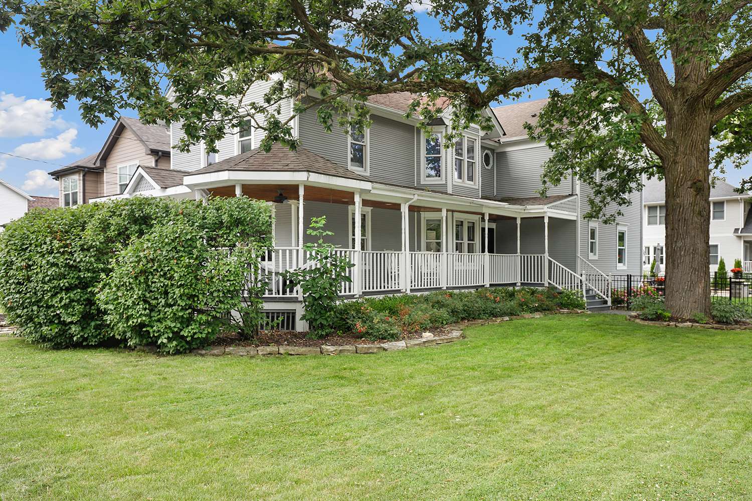 802 Warner AVE, Lemont, IL 60439