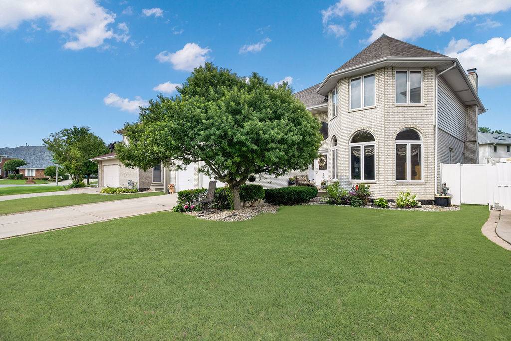 10745 Lockwood AVE, Oak Lawn, IL 60453