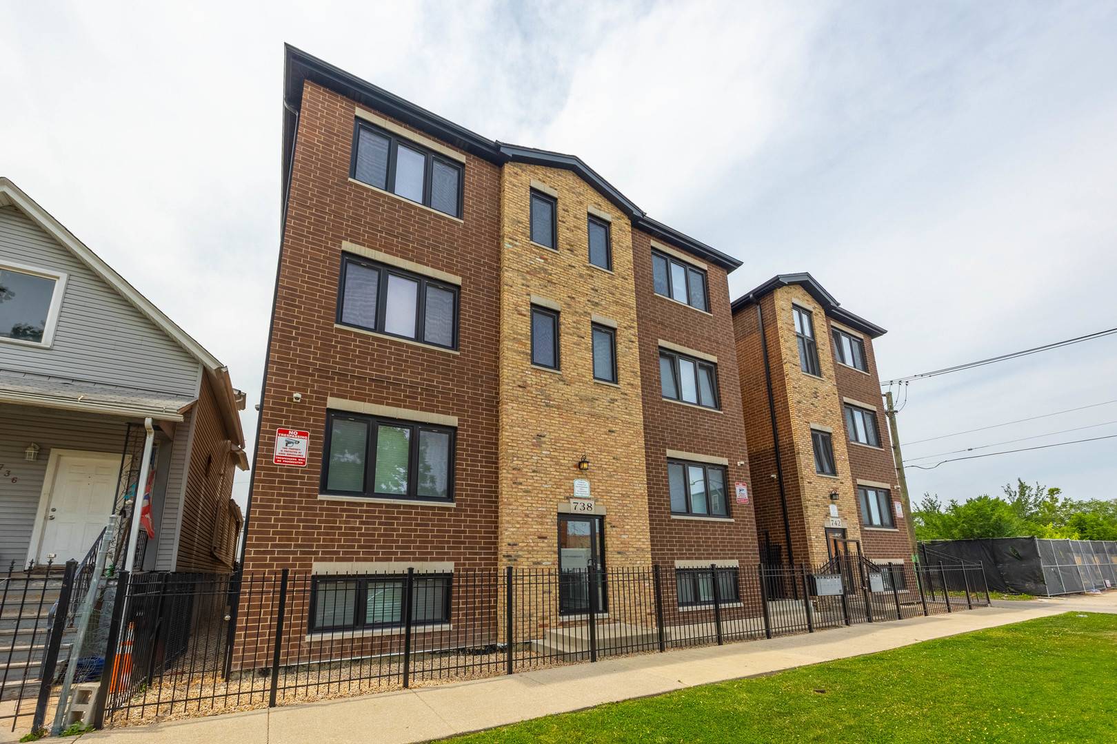 738 N Avers AVE #GS, Chicago, IL 60624