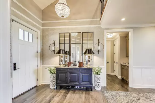 Libertyville, IL 60048,1109 Rebecca CT