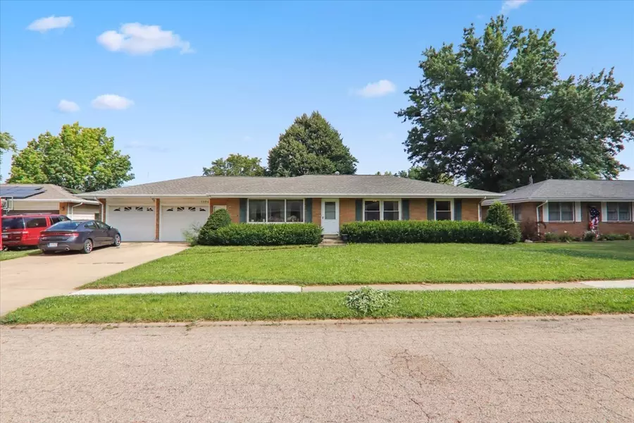 1108 Westview, Normal, IL 61761