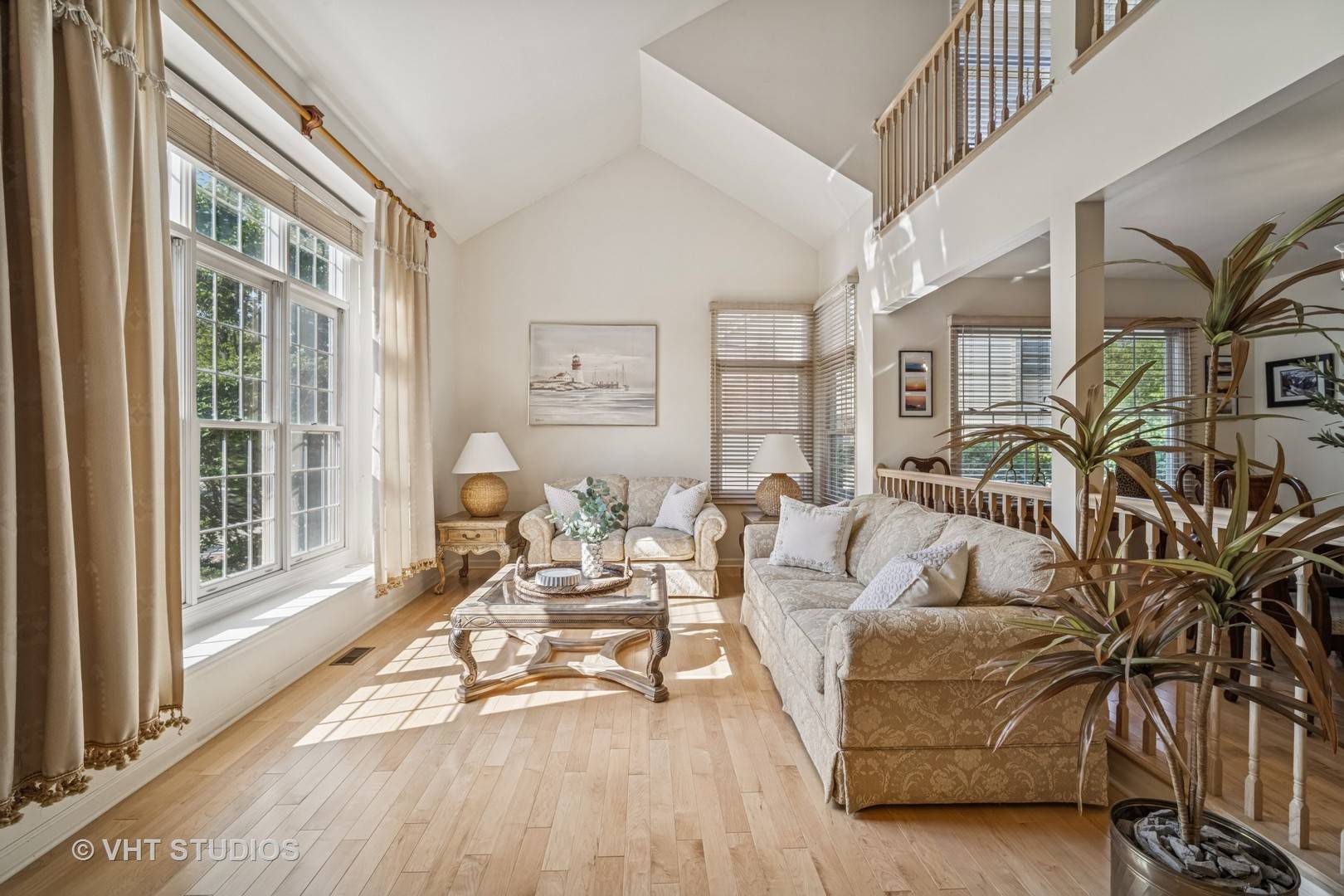 Lake Zurich, IL 60047,1139 Oxford LN