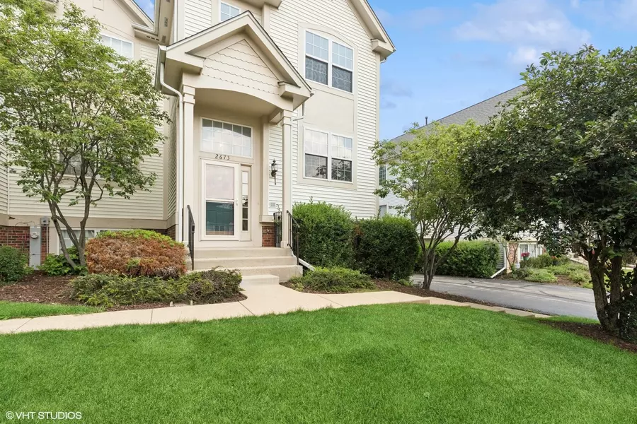 2673 N Augusta DR, Wadsworth, IL 60083