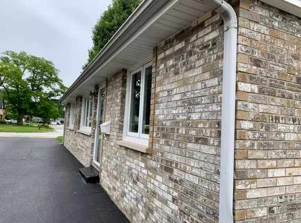Oak Lawn, IL 60453,5121 W 101st ST