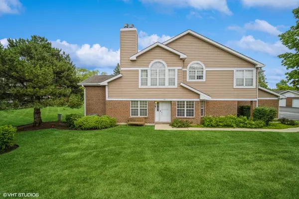 791 W Happfield DR, Arlington Heights, IL 60004