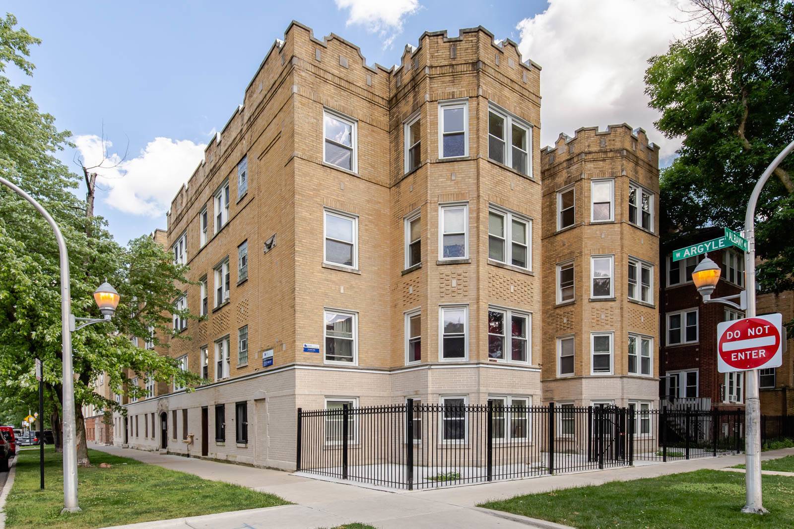 4959 N Albany AVE #3, Chicago, IL 60625