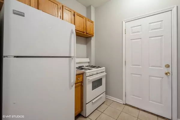 Chicago, IL 60653,437 E Oakwood BLVD #41