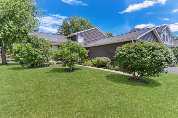 Zion, IL 60099,1111 Pheasant Run