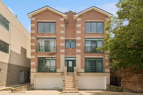 919 N Willard CT #2S, Chicago, IL 60642