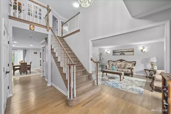 West Chicago, IL 60185,440 Cranesbill DR