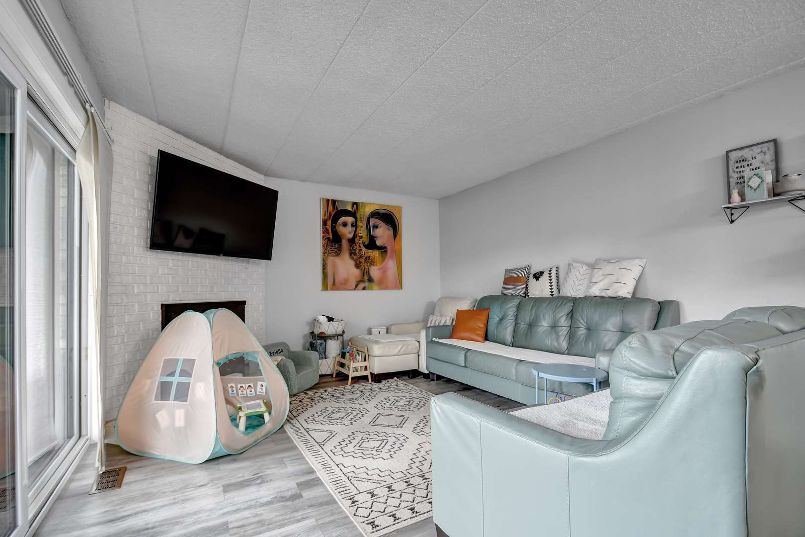 Westmont, IL 60559,47 Pier DR #101