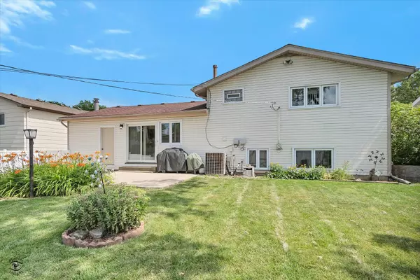 Oak Forest, IL 60452,5142 Elmwood RD