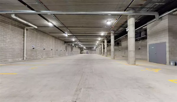 Chicago, IL 60630,4758 N Laramie AVE #305