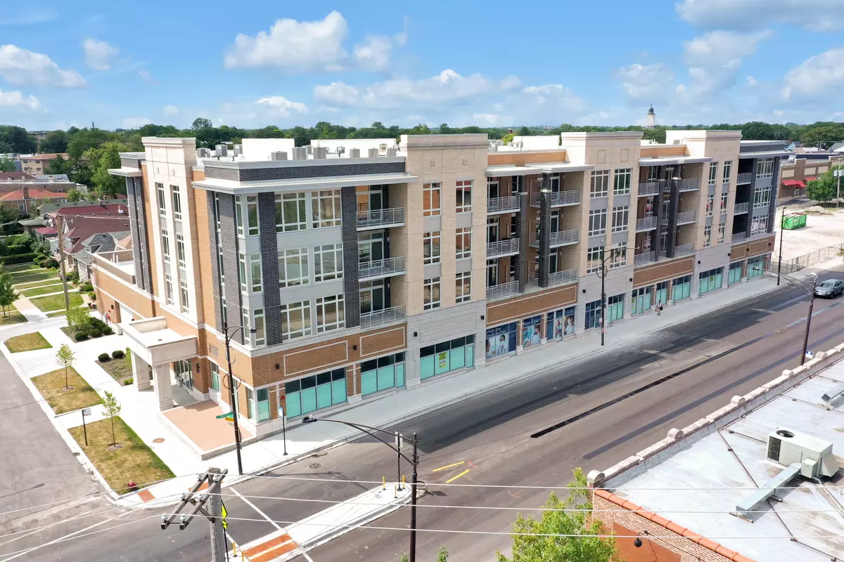 Chicago, IL 60630,4758 N Laramie AVE #305