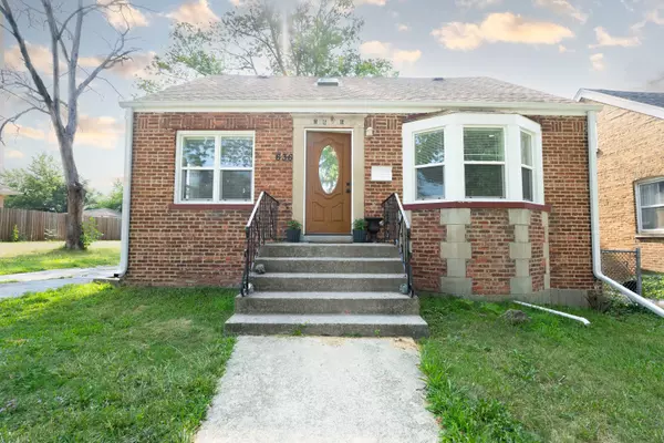 636 Emerald AVE, Chicago Heights, IL 60411