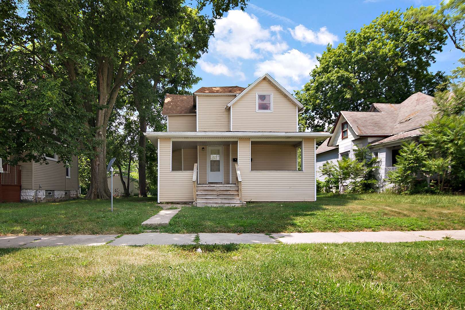 263 N Wildwood AVE, Kankakee, IL 60901