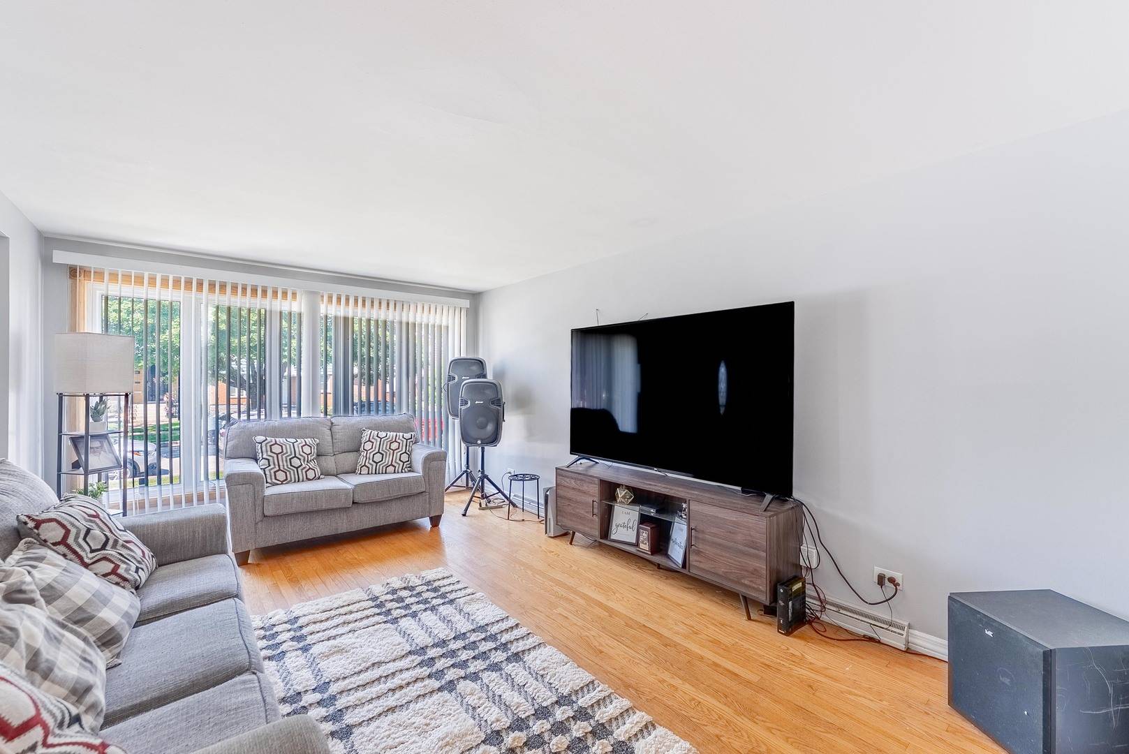 Chicago, IL 60638,6031 S Normandy AVE